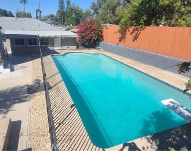 22054 Independencia - Photo Thumbnail 48