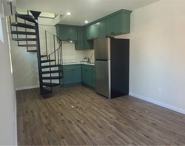 22054 Independencia - Photo Thumbnail 35