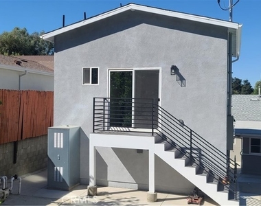 22054 Independencia - Photo Thumbnail 33