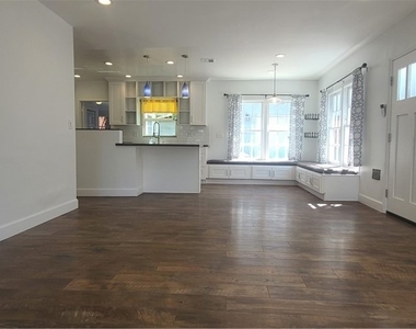 22054 Independencia - Photo Thumbnail 7