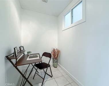 5249 Colodny - Photo Thumbnail 14