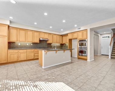 20814 Lugano Way - Photo Thumbnail 7