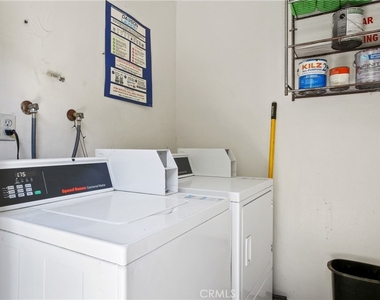 1209 Beryl Street - Photo Thumbnail 17