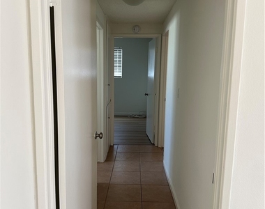 1209 Beryl Street - Photo Thumbnail 6