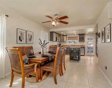 3546 Hillview Drive - Photo Thumbnail 9