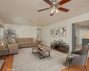 3546 Hillview Drive - Photo Thumbnail 4