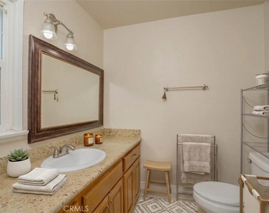 3546 Hillview Drive - Photo Thumbnail 15