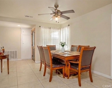 3546 Hillview Drive - Photo Thumbnail 11