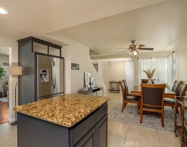 3546 Hillview Drive - Photo Thumbnail 8
