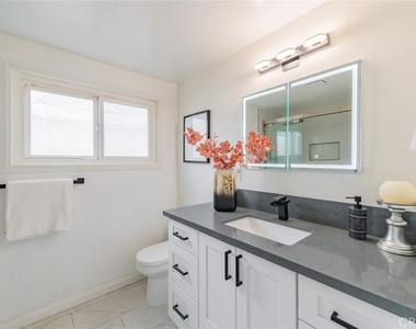 1334 Glendora Avenue - Photo Thumbnail 8