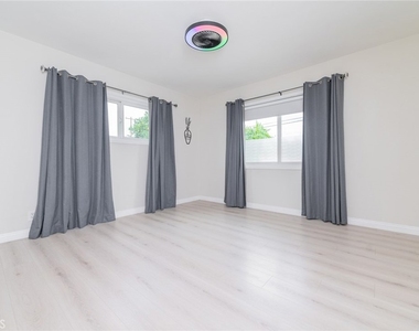 1334 Glendora Avenue - Photo Thumbnail 6