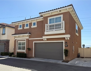 13866 Farmhouse Avenue - Photo Thumbnail 1