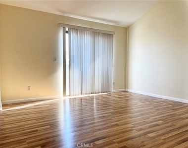 13946 Sandy Way - Photo Thumbnail 15