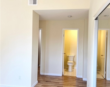 13946 Sandy Way - Photo Thumbnail 16