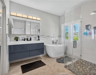 8489 Syracuse - Photo Thumbnail 13