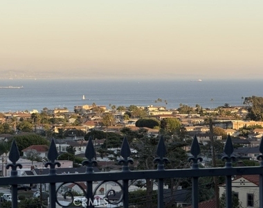 2020 S Western Avenue - Photo Thumbnail 10