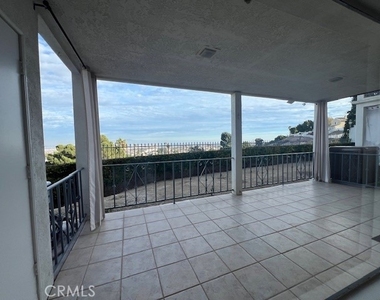 2020 S Western Avenue - Photo Thumbnail 4