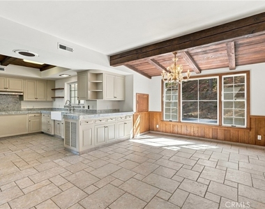 72 Saddleback Road - Photo Thumbnail 12