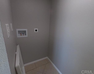 273 Date Avenue - Photo Thumbnail 19