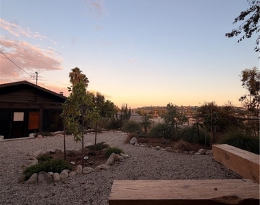 521 Meridian Terrace - Photo Thumbnail 3