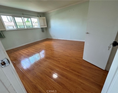 436 Fairview - Photo Thumbnail 35