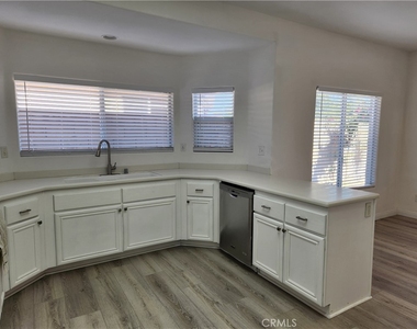 43950 Milan Court - Photo Thumbnail 11