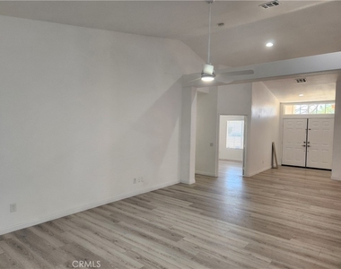 43950 Milan Court - Photo Thumbnail 7