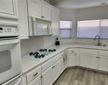 43950 Milan Court - Photo Thumbnail 12