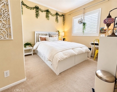 137 Islington - Photo Thumbnail 6