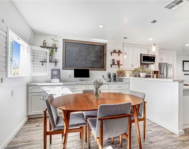 128 E Penn - Photo Thumbnail 9