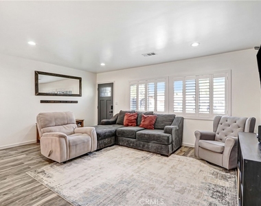 128 E Penn - Photo Thumbnail 11