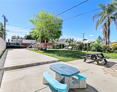 128 E Penn - Photo Thumbnail 15