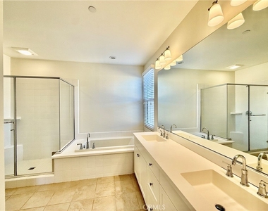 112 Crescent Moon - Photo Thumbnail 15