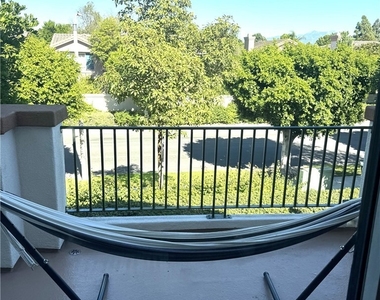 3006 Ladrillo Aisle - Photo Thumbnail 7