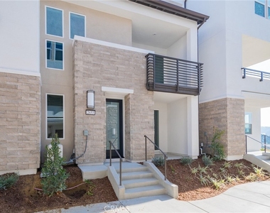 2653 Everly Dr - Photo Thumbnail 1