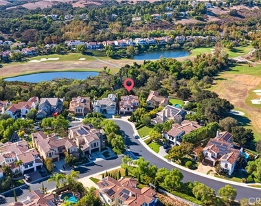 9 Sunningdale - Photo Thumbnail 2