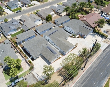 7242 Valley View - Photo Thumbnail 2