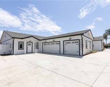 7242 Valley View - Photo Thumbnail 9