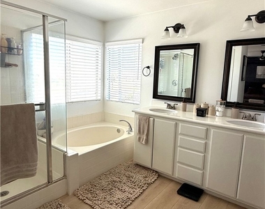17973 Aloe Lane - Photo Thumbnail 21