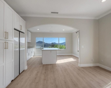 20227 Ash Lane - Photo Thumbnail 4