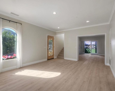 20227 Ash Lane - Photo Thumbnail 5