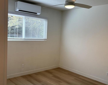 4817 Allied Rd - Photo Thumbnail 17