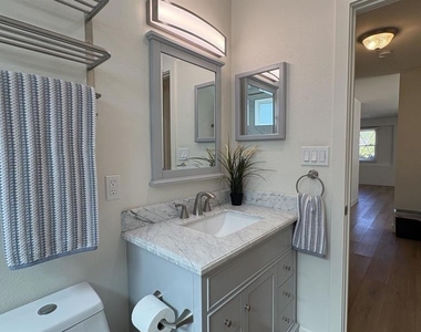 4817 Allied Rd - Photo Thumbnail 13