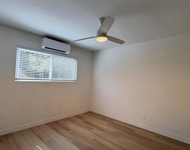 4817 Allied Rd - Photo Thumbnail 12