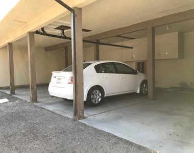 4416 Moorpark Ave - Photo Thumbnail 13
