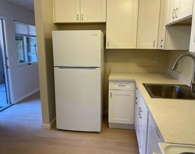 4416 Moorpark Ave - Photo Thumbnail 3