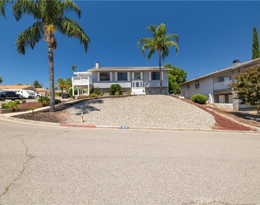 30745 Long Point Drive - Photo Thumbnail 2
