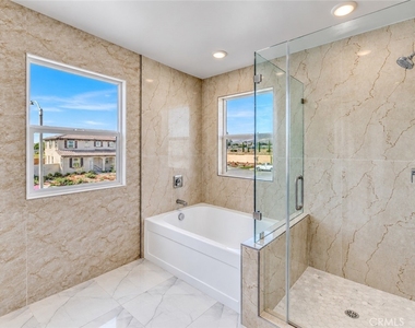 14424 Buvan Court - Photo Thumbnail 16
