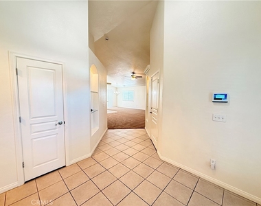 15681 Kingswood Drive - Photo Thumbnail 2