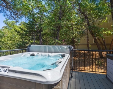 1608 Cascade - Photo Thumbnail 30